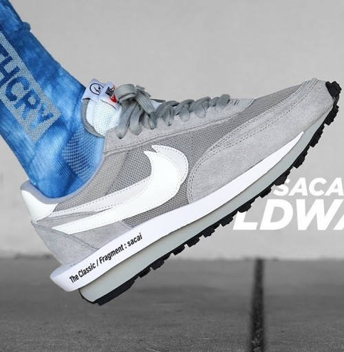 Nike id waffle store sacai