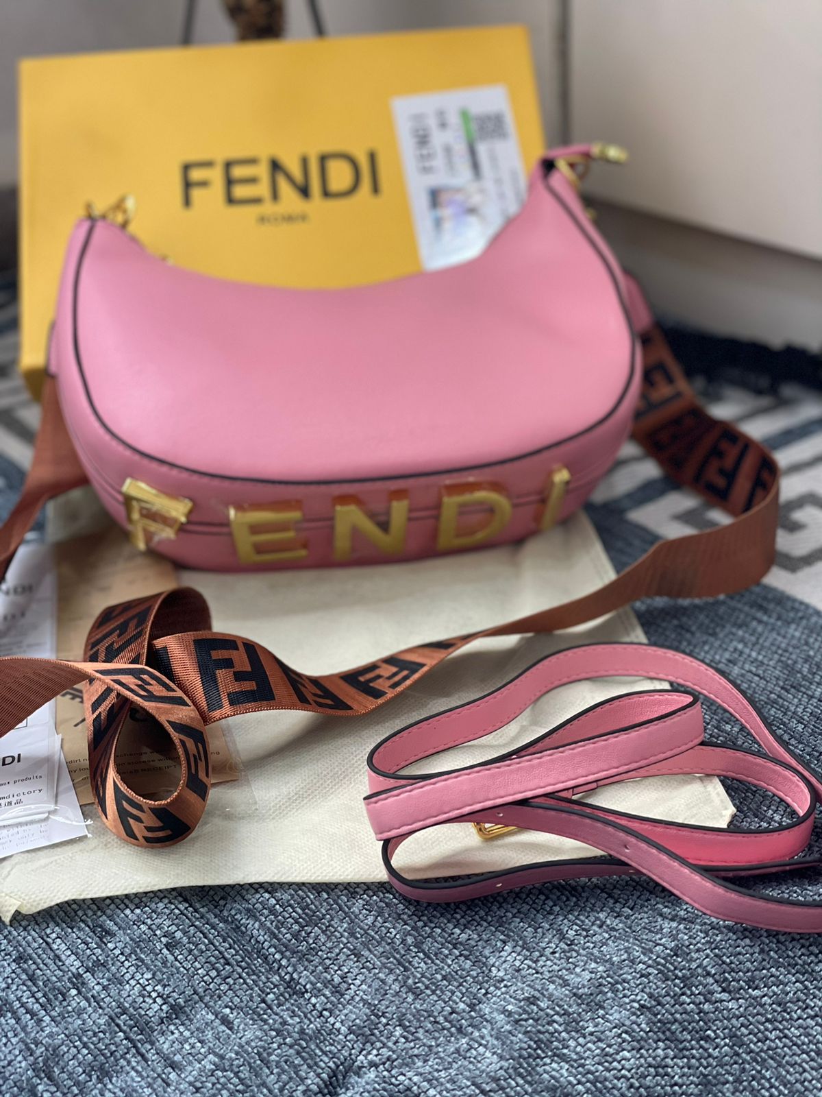 FENDI FENDIGRAPHY BIEGE SLING BAG WITH BOX (FF-931) – Brand Shoe Factory